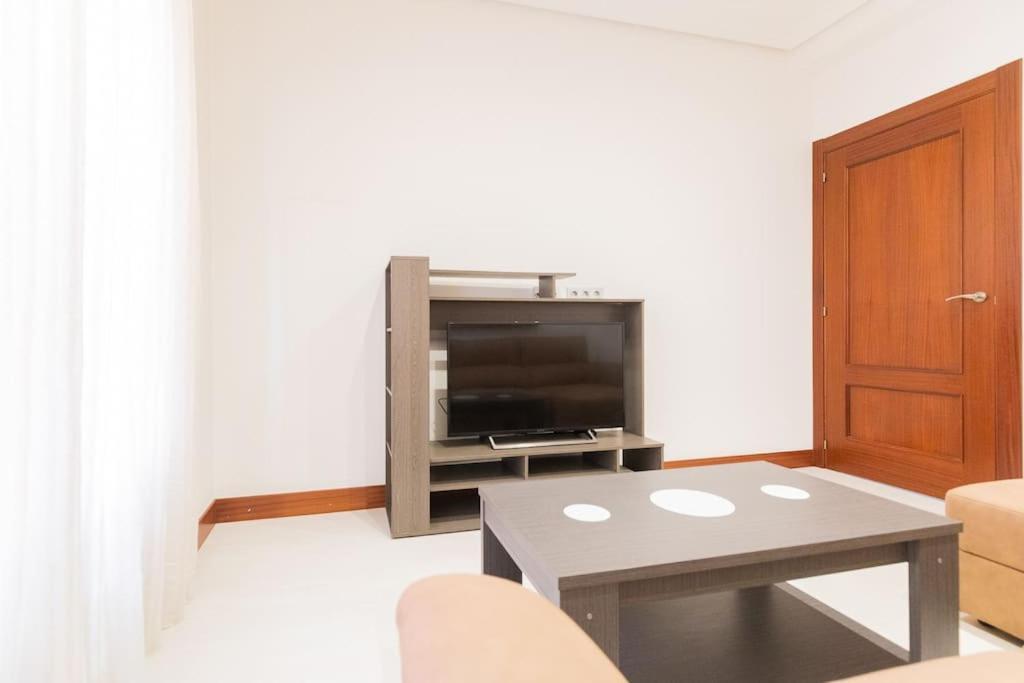 Indautxu Flat Next Stop Билбао Екстериор снимка