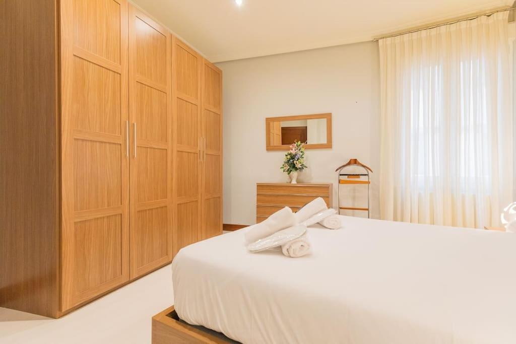 Indautxu Flat Next Stop Билбао Екстериор снимка