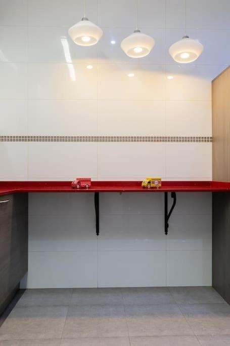 Indautxu Flat Next Stop Билбао Екстериор снимка