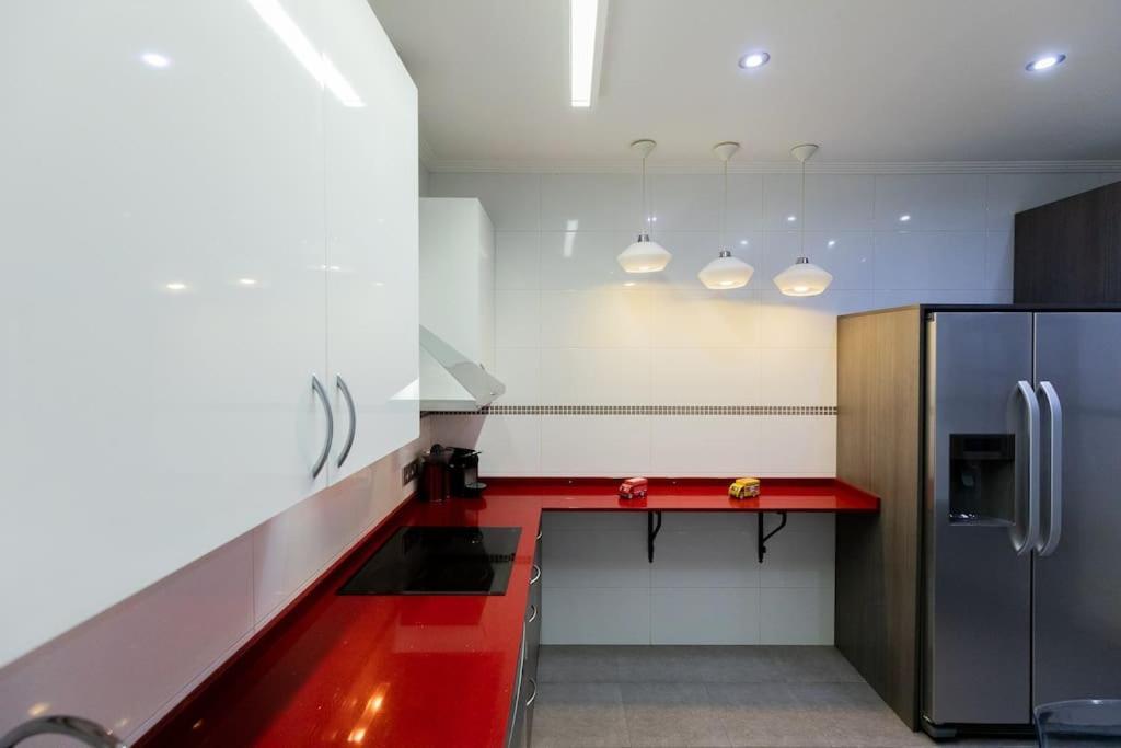 Indautxu Flat Next Stop Билбао Екстериор снимка
