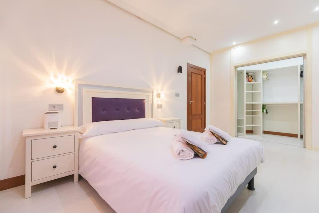 Indautxu Flat Next Stop Билбао Екстериор снимка